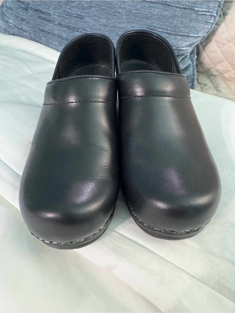 Sanita Black Leather Slip-On Clogs Danish Clog Nursing